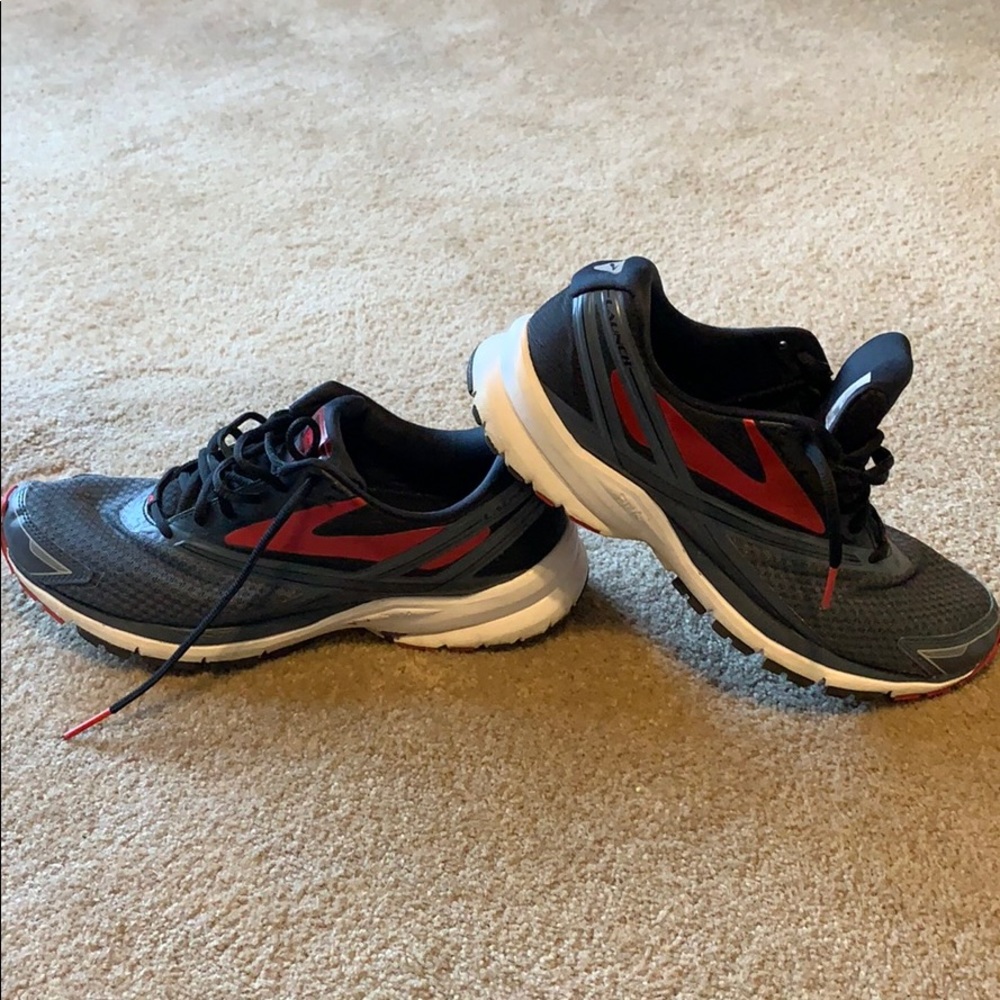 Men’s Brooks Launch 4